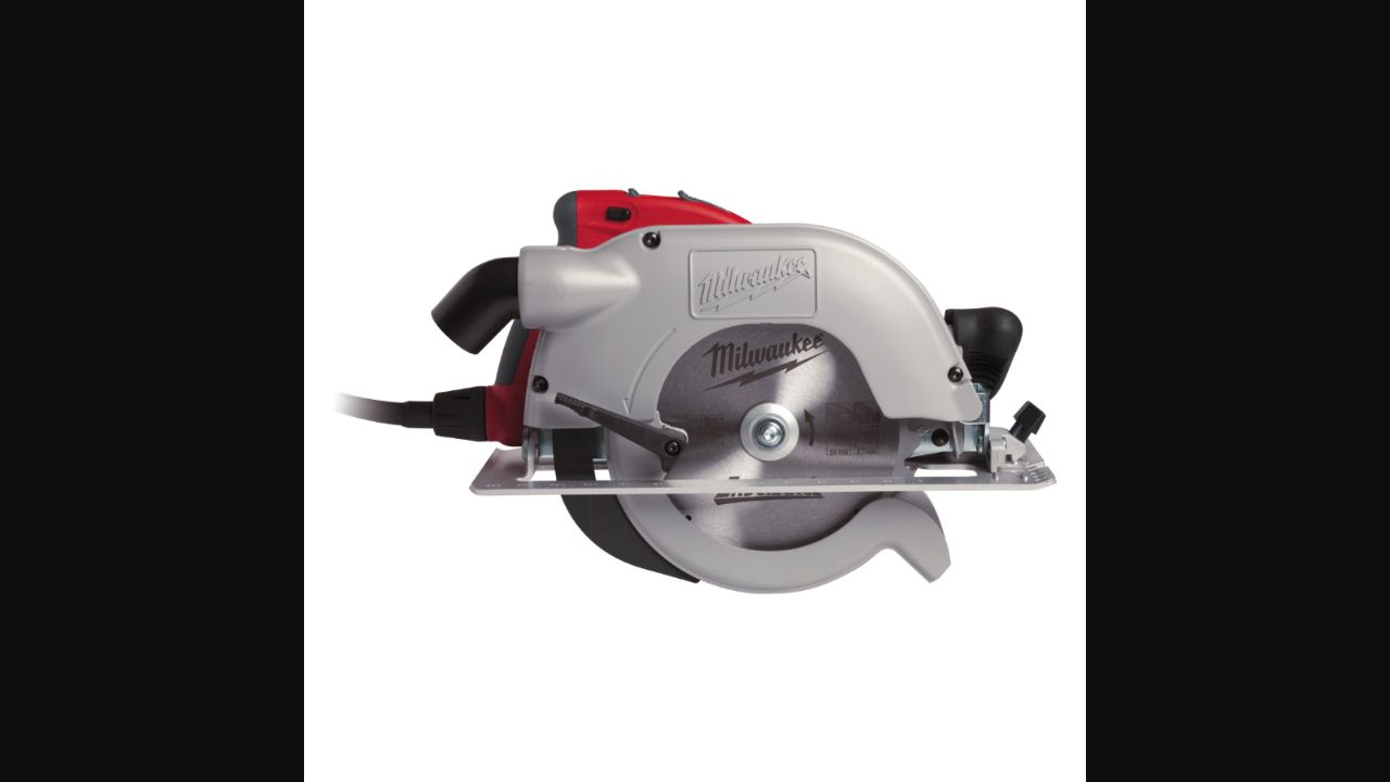 Milwaukee SCS 65 Q - 1900 W 190 mm Circular Saw