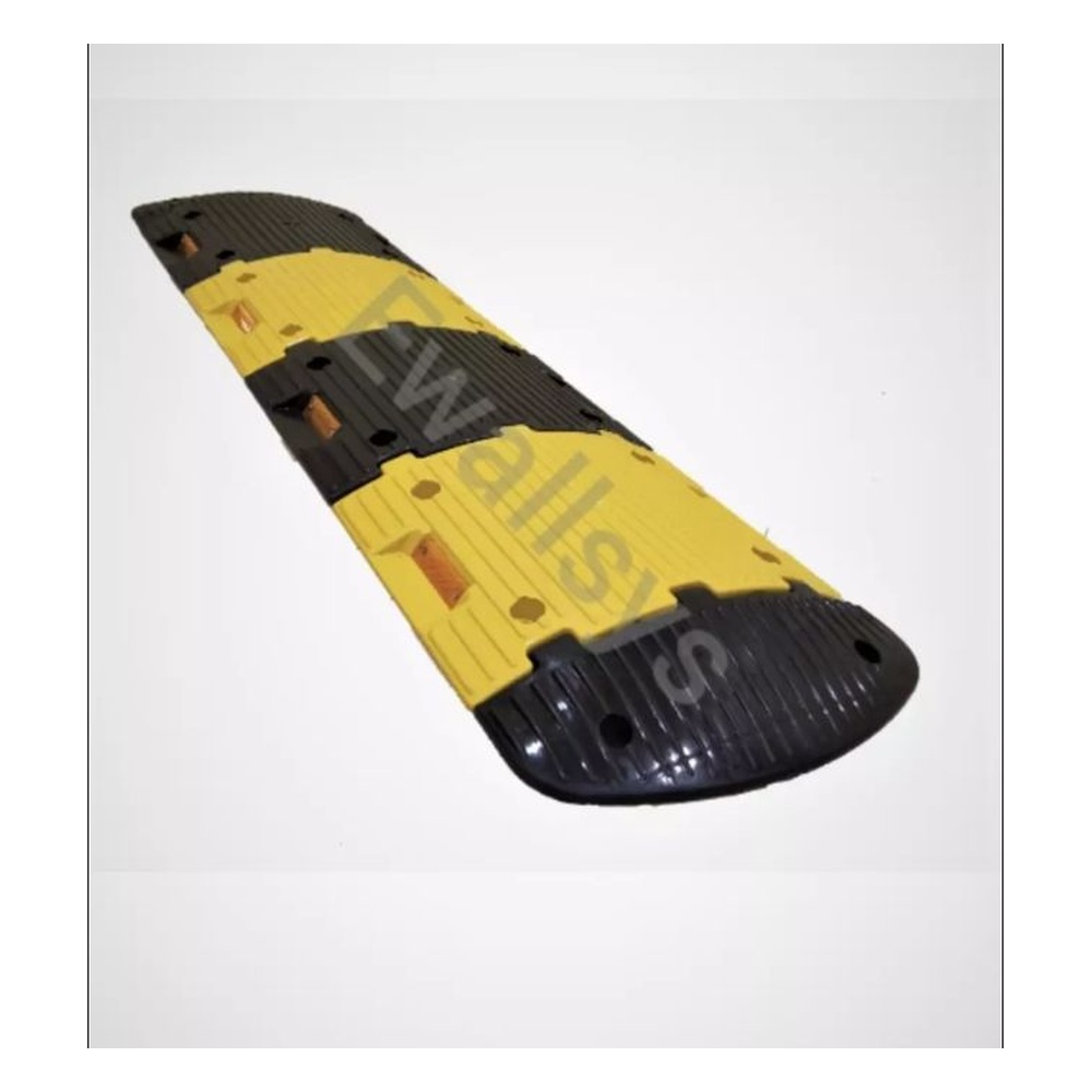 Ewallsys 3 Interlock Plastic Speed Breaker 350x250x50 mm