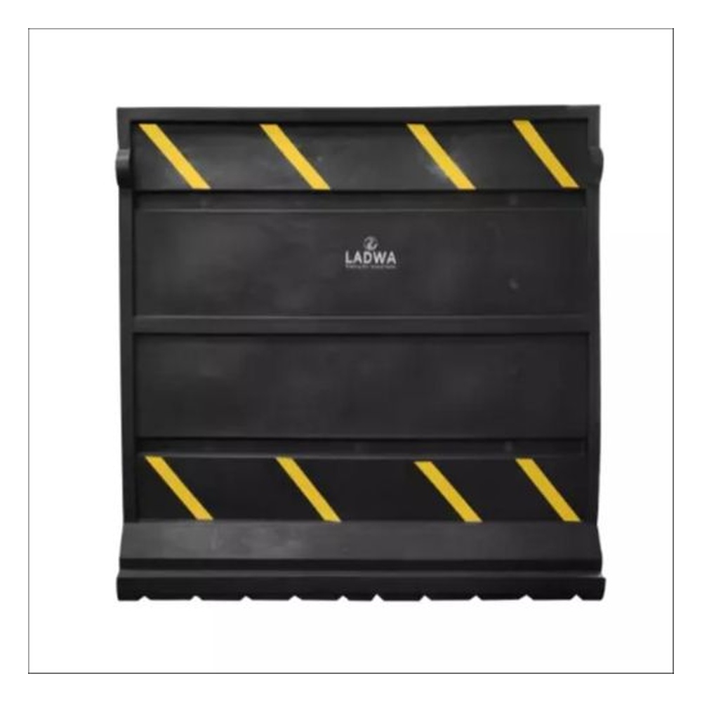 Ladwa 32 Kg Heavy Duty Road Barricade Black