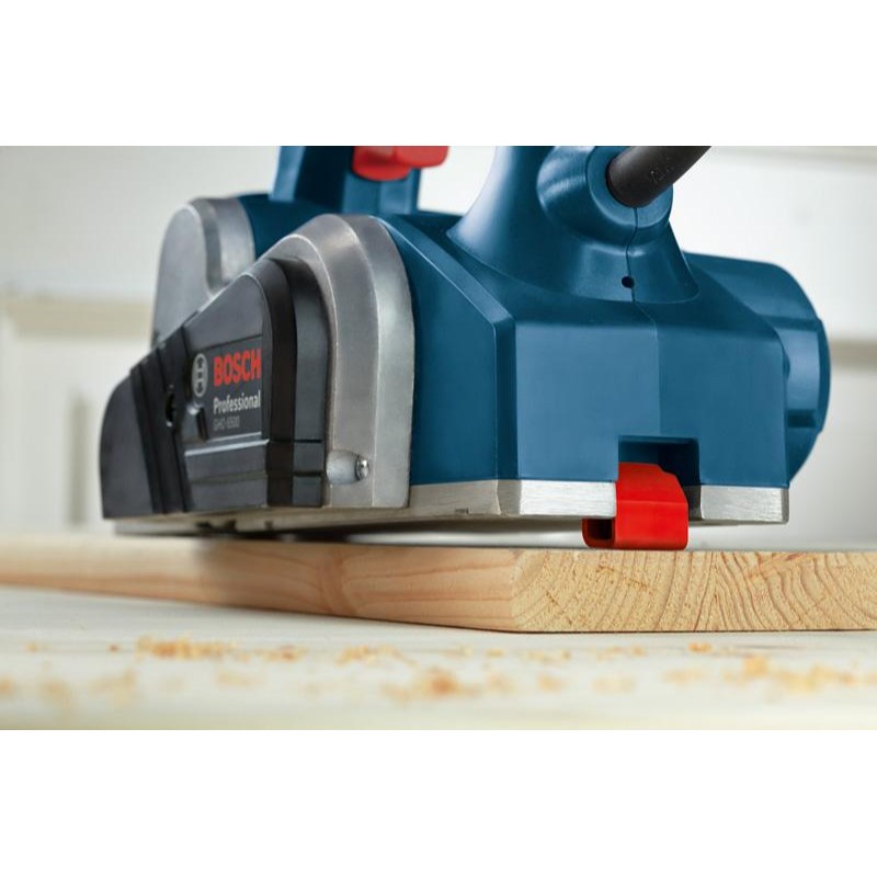 Bosch Professional GHO 6500 Electric Planer | 650W Motor | Max 2.6 mm Cutting Depth | 82 mm Planning Width | Lightweight & Powerful | Optimised Chip Ejection | For professional and DIYers - photo 3
