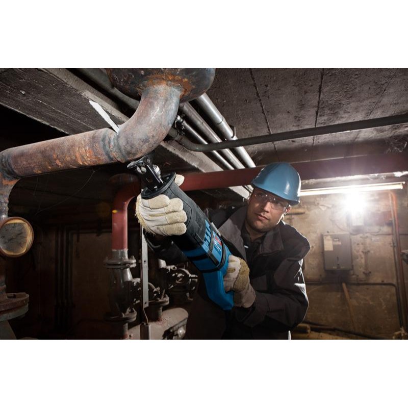 Bosch GSA 1300 PCE Heavy Duty Electric Reciprocating Saw, 1,300W, 2,900 spm, 28 mm, 4.1 kg, Pendulum Stroke, Low Vibration, Variable Speed + Bosch Saw Blade (1 x Metal, 1 x Wood), 1 Year Warranty - photo 3
