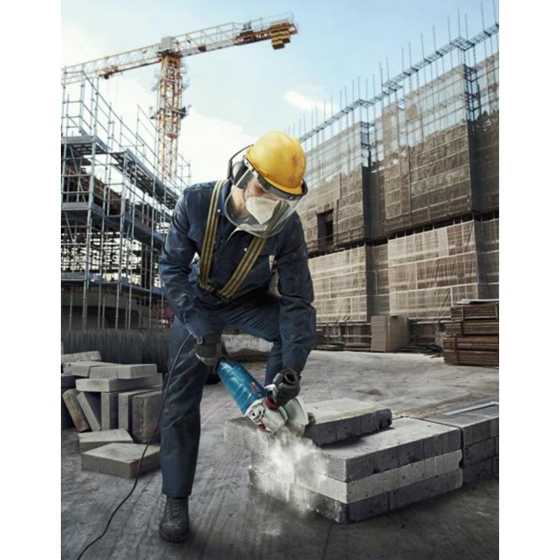 Bosch GWS 24-180 Heavy Duty Angle Grinder, 2,400W, M14, 180 mm Disc dia., 8,500 rpm, Protection Switch, 5.7 kg + Accessories, 1 Year Warranty - photo 4