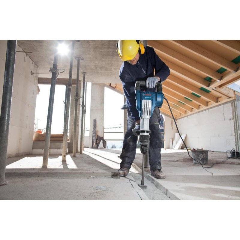 Bosch GSH 11 VC Professional Demolition Hammer - photo 3