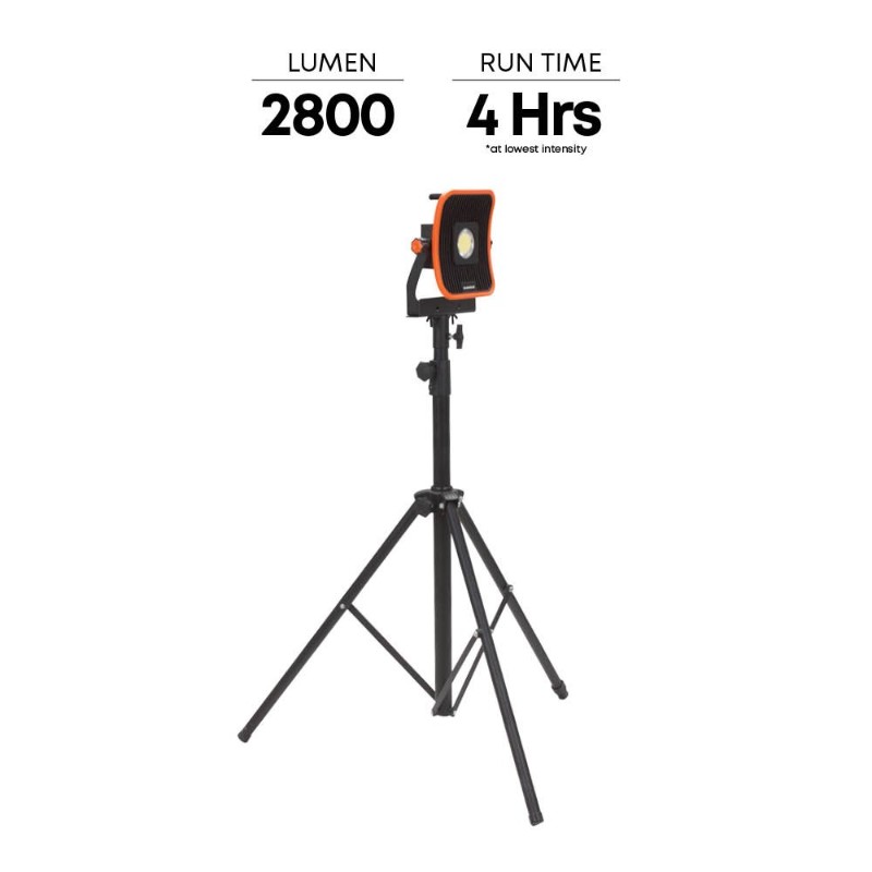 Groz LED/670T Dual Power 30W COB Worklight with Tripod, 2800 lm - photo 2