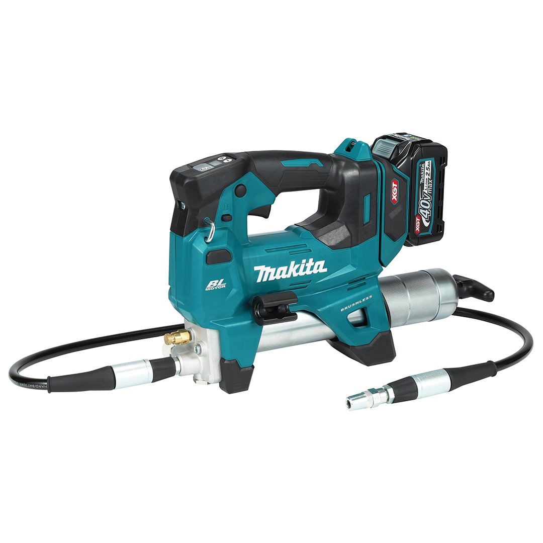 Makita GP001GD201 40V Grease Gun Kit with 2 BL4025 Batteries and DC40RA