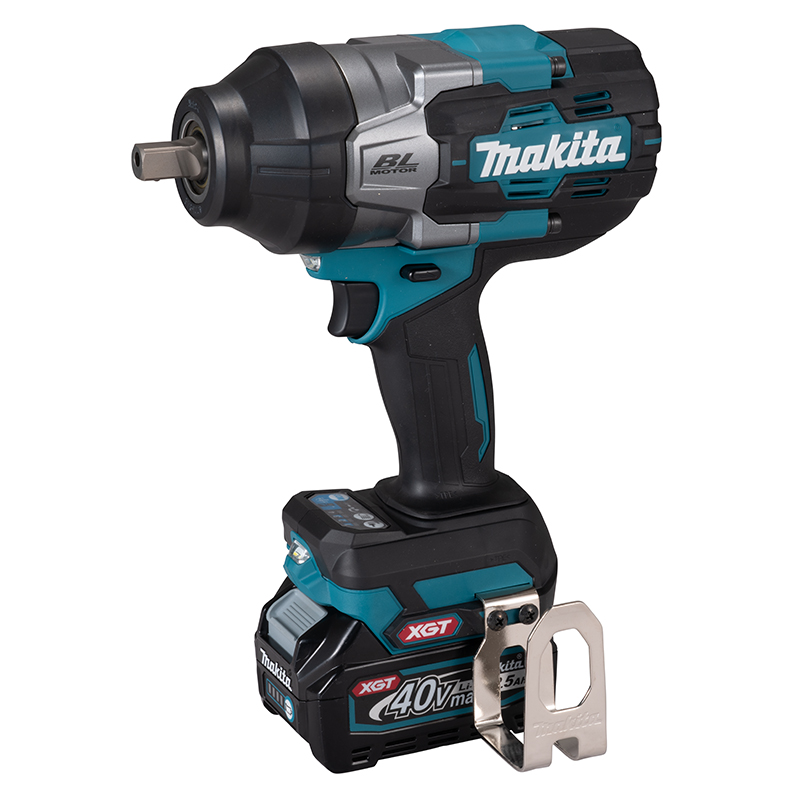 Makita TW003GM201 40V Impact Wrench BL4040x2 DC40RA
