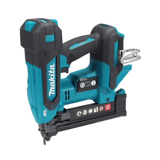 Makita DST630RFJ 18V Cordless Stapler
