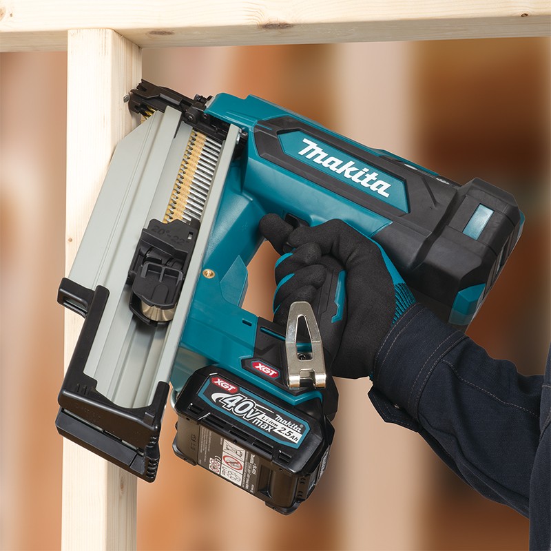 Makita BN002GZ 40V Max Cordless Framing Nailer 90mm - photo 2