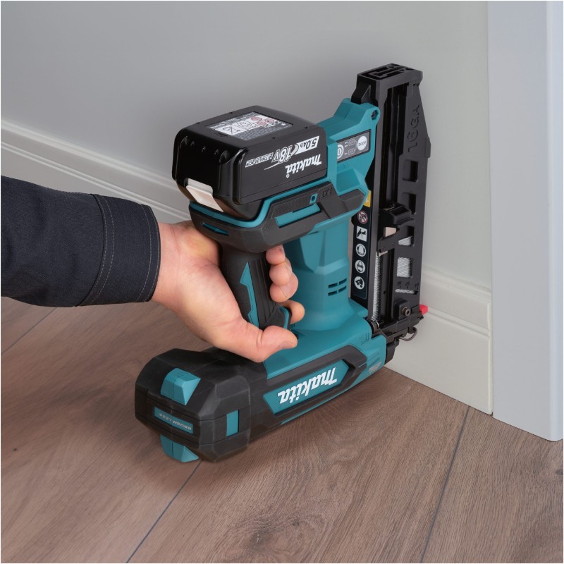 Makita DBN601Z 18V Cordless Finish Nailer 16Ga 19-64mm - photo 2