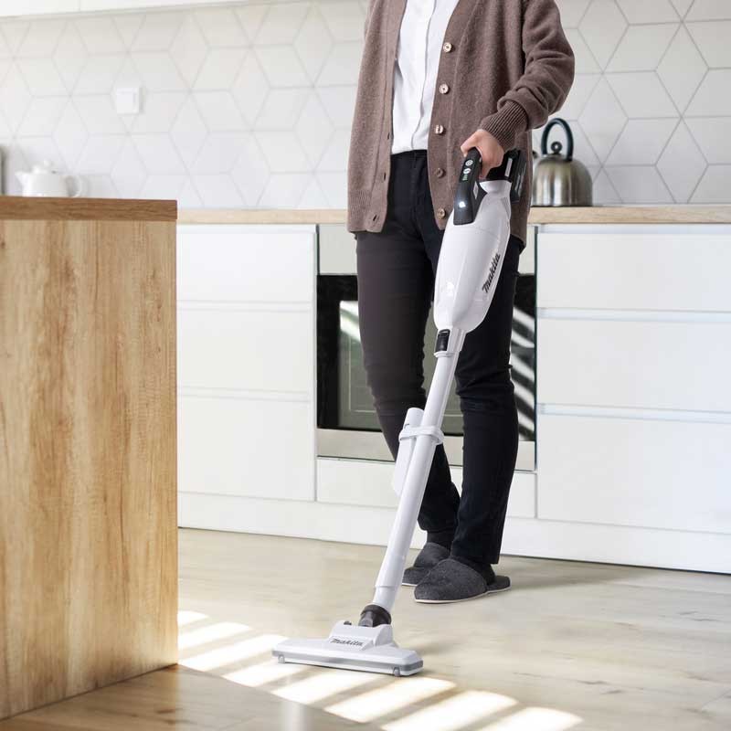 Makita DCL284FZ 18V Cordless Vacuum Cleaner - photo 2