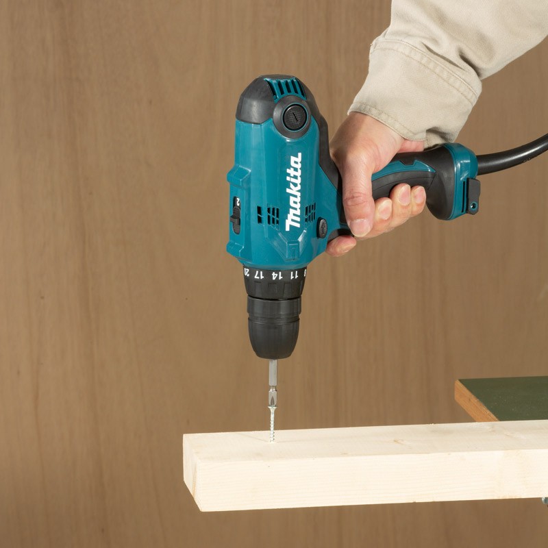 Makita DF0300 Driver Drill 10 mm - photo 3