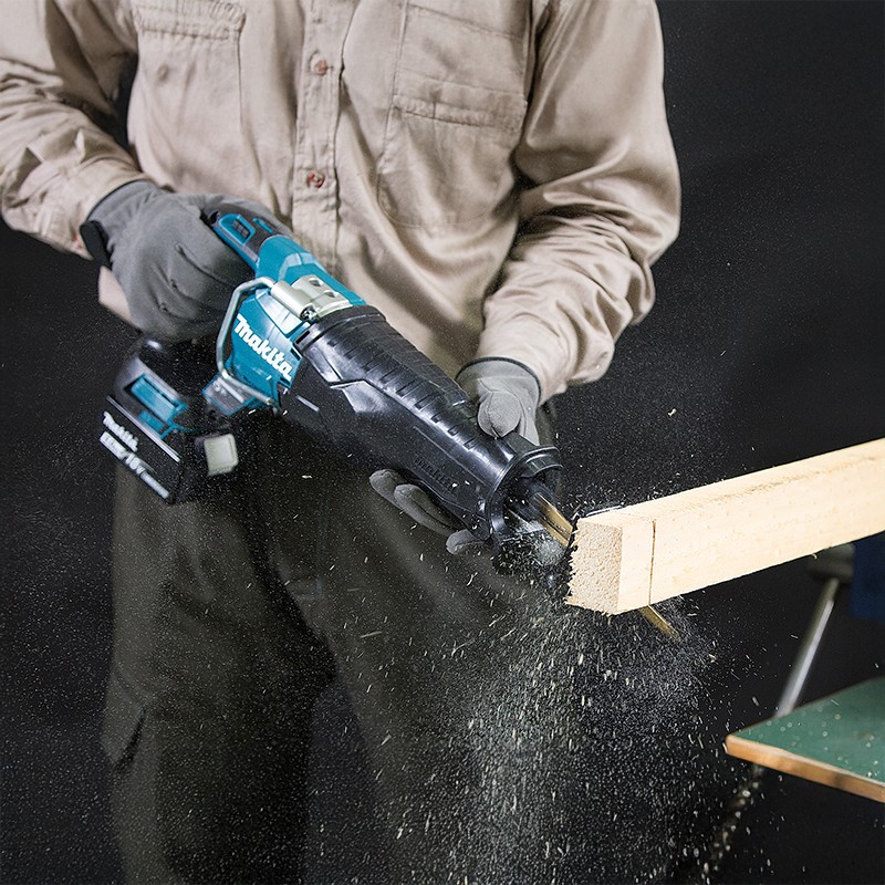 Makita DJR187RT 18V Brushless Cordless Reciprocating Saw with BL1850B Battery & DC18RC Charger - photo 2