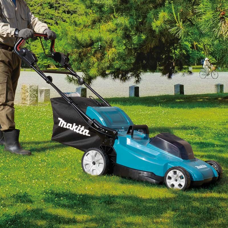 Makita DLM539Z 18Vx2 Self-Propelled Lawn Mower 534mm - photo 2