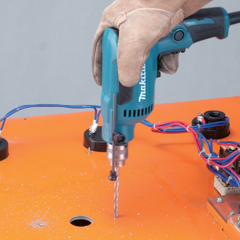 Makita DP2010/B High Speed Drill 110V - photo 2