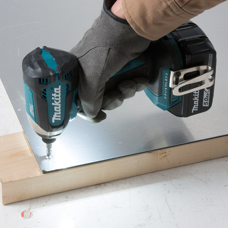 Makita DTD153RFE Cordless Impact Driver - photo 3