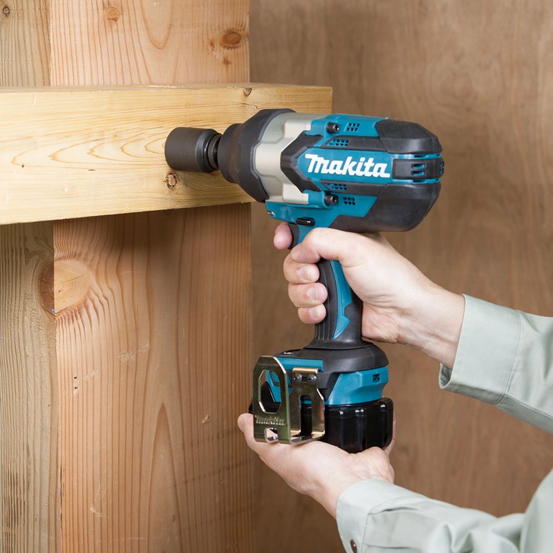 Makita DTW1002RT 18V Impact Wrench 1850b*1, Dc18rc - photo 3