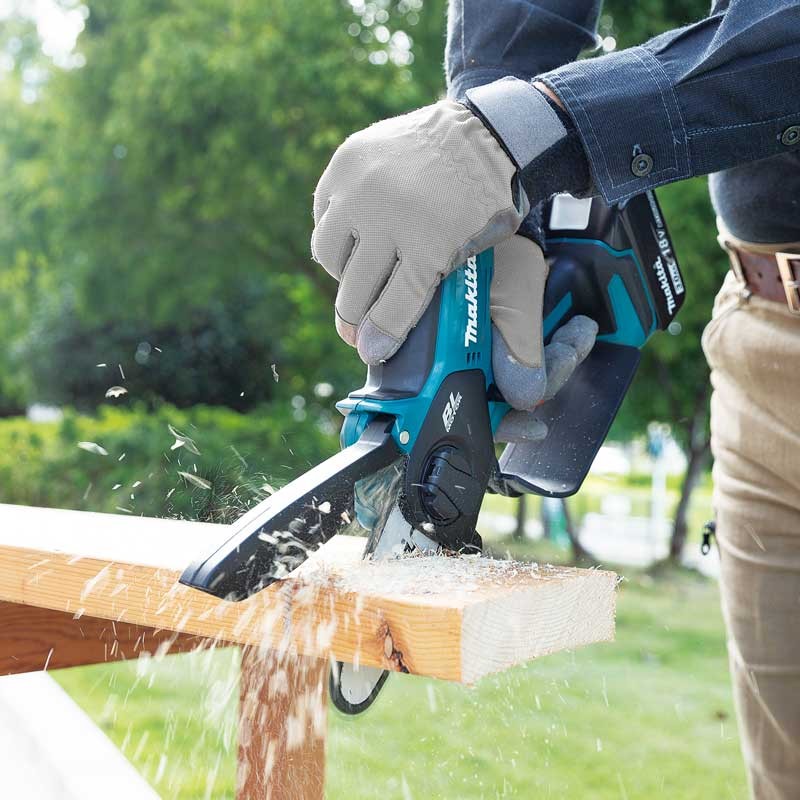 Makita DUC101Z 18V Cordless Pruning Saw 100mm - photo 2