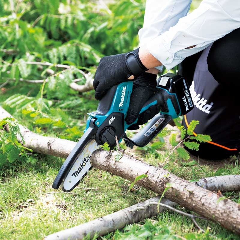 Makita DUC150SF 18V Cordless Pruning Saw Kit 150mm - photo 3