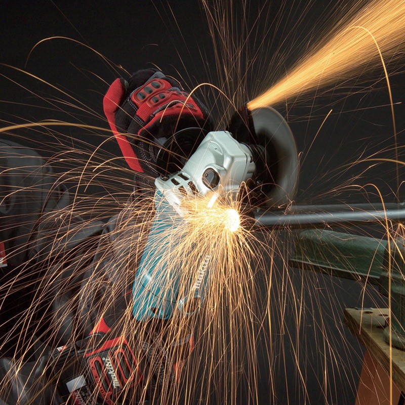 Makita GA5010/B 125mm Angle Grinder 110V - photo 3