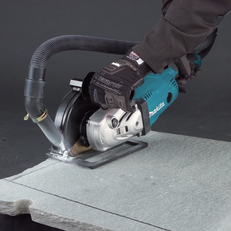 Makita GA7020 180 mm 2,200 W Angle Grinder - photo 2