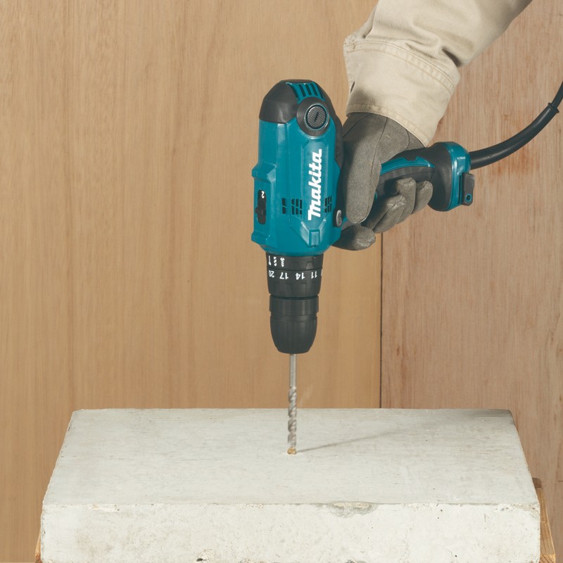 Makita HP0300 Hammer Driver Drill 10mm - photo 3
