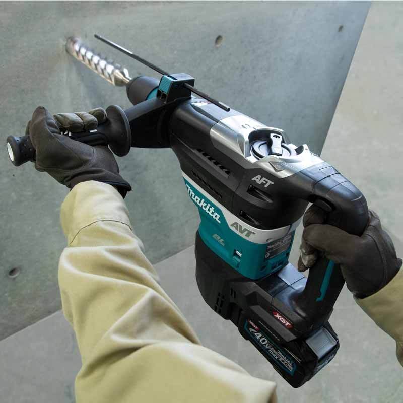 Makita HR005GX001 Rotary Hammer with PDC1200 and XGT Adapter - photo 2