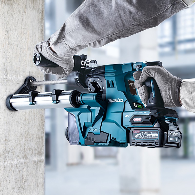 Makita HR011GZ 40V Max 28mm Cordless Combination Hammer - photo 2
