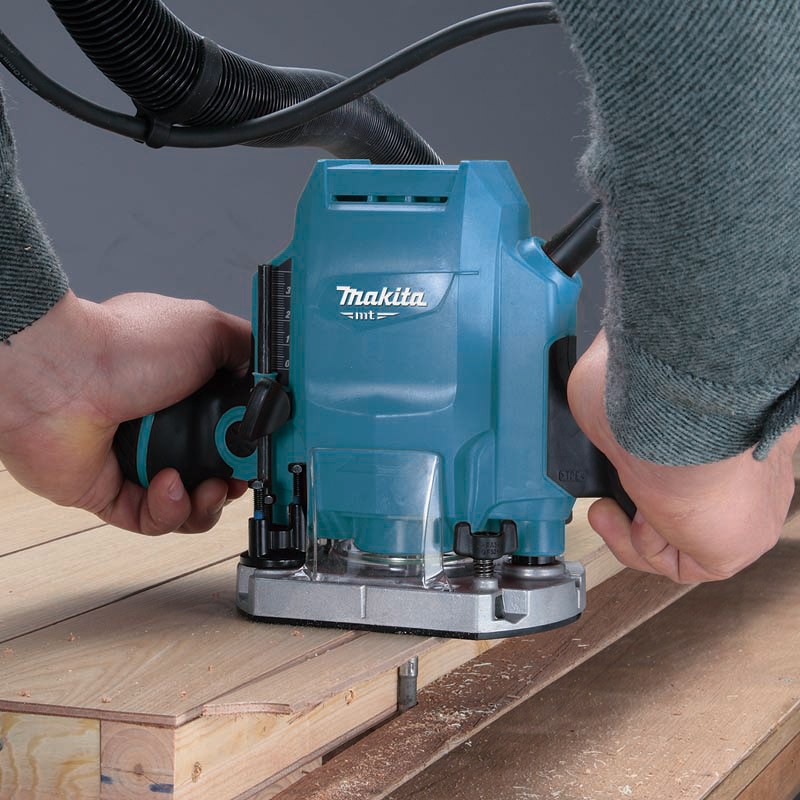 Makita M3601B Plunge Router - photo 2