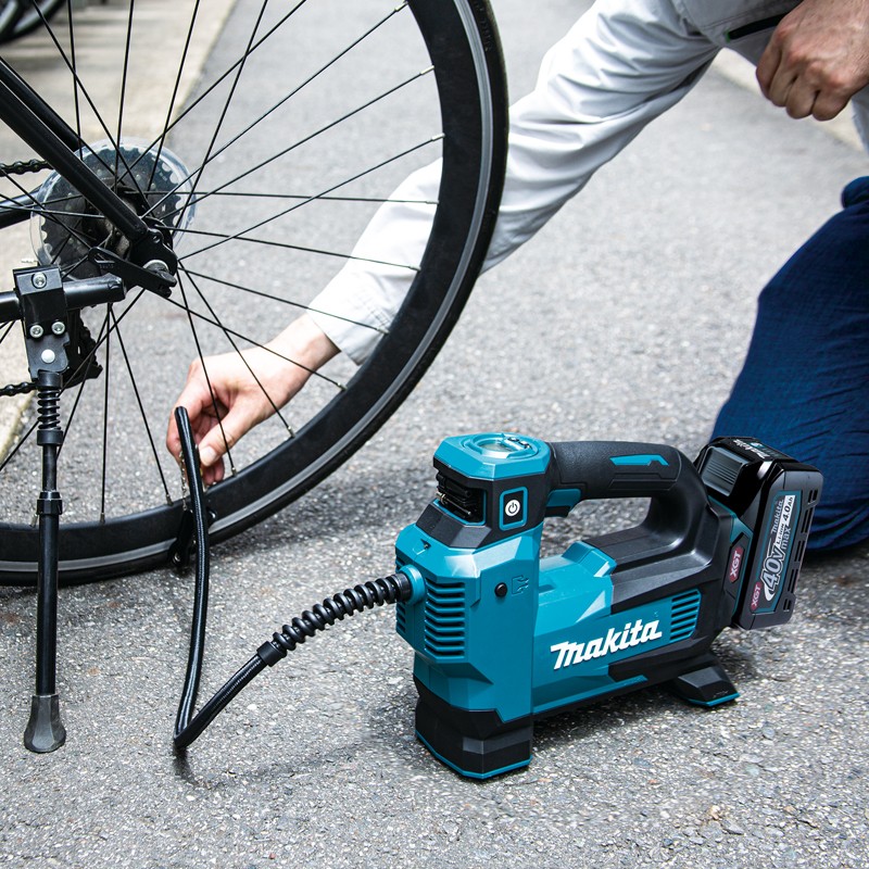 Makita MP001GZ 40V Max Cordless Inflator - photo 3