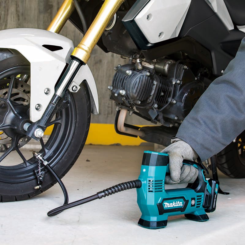 Makita MP100DZ 12V Max Cordless Inflator - photo 2