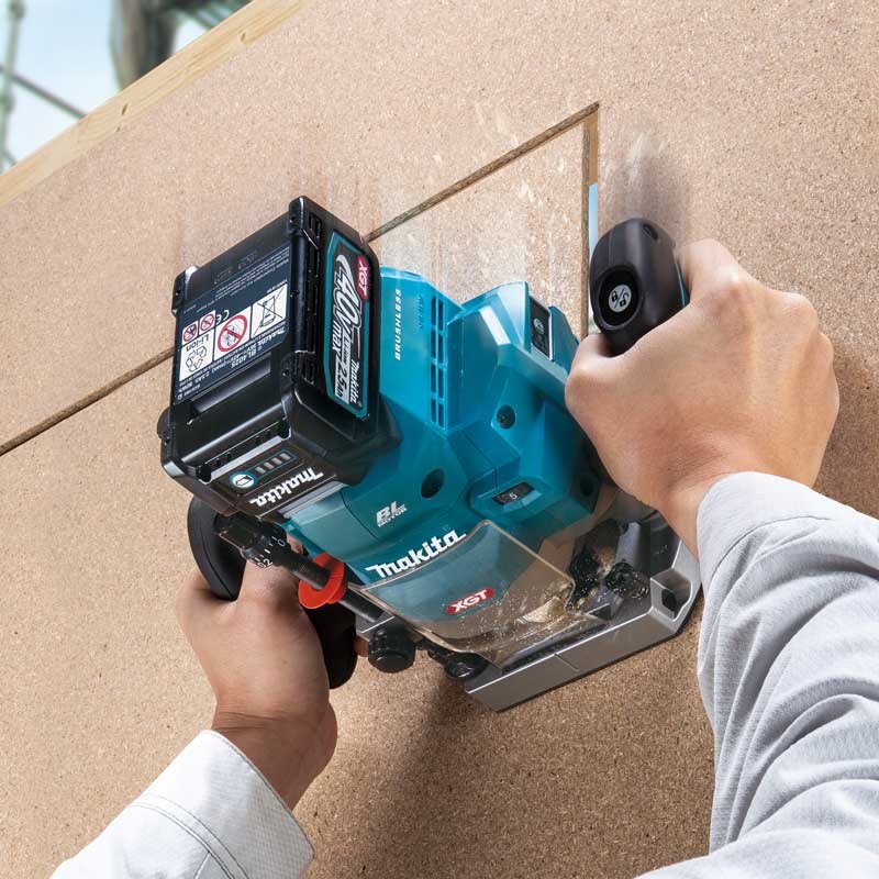 Makita RP001GZ 40V Max Cordless Router 12 mm - photo 3
