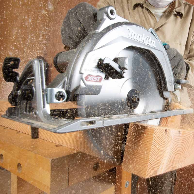 Makita RS002GZ 40V Max XGT Cordless Rear Handle Saw 260mm - photo 2