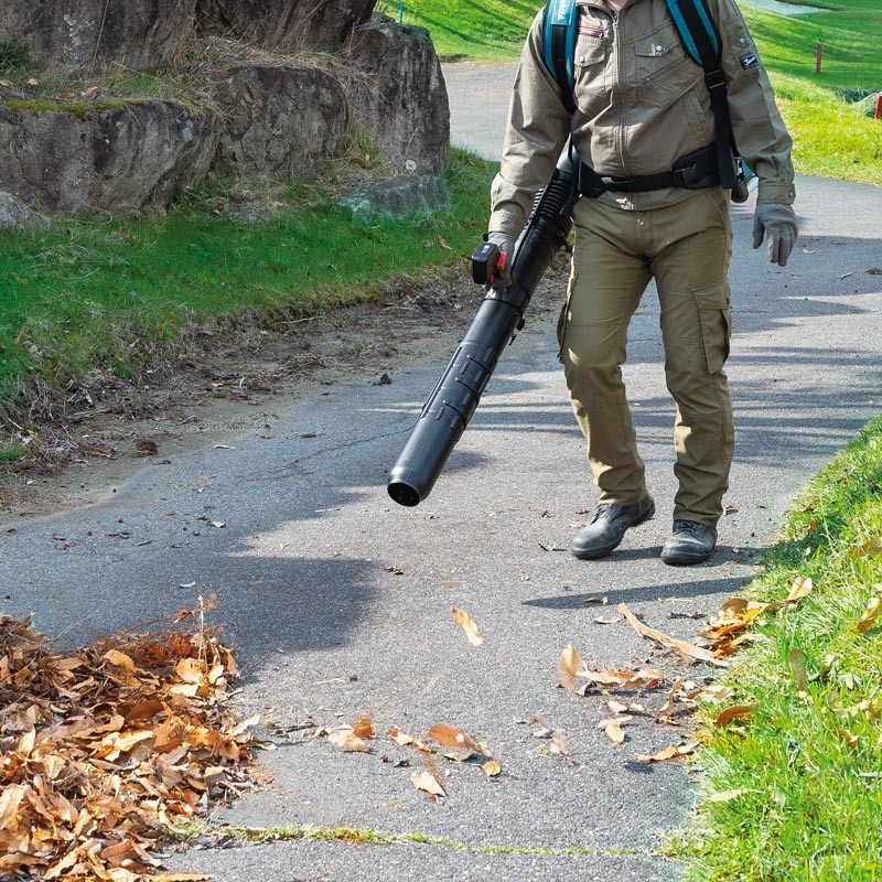 Makita UB002CX001 Cordless Backpack Blower with PDC1200 - photo 2