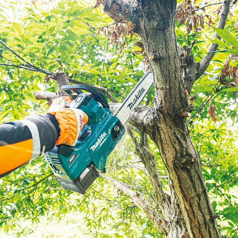Makita UC002GZ 40V Max XGT Cordless Chain Saw 250mm - photo 2