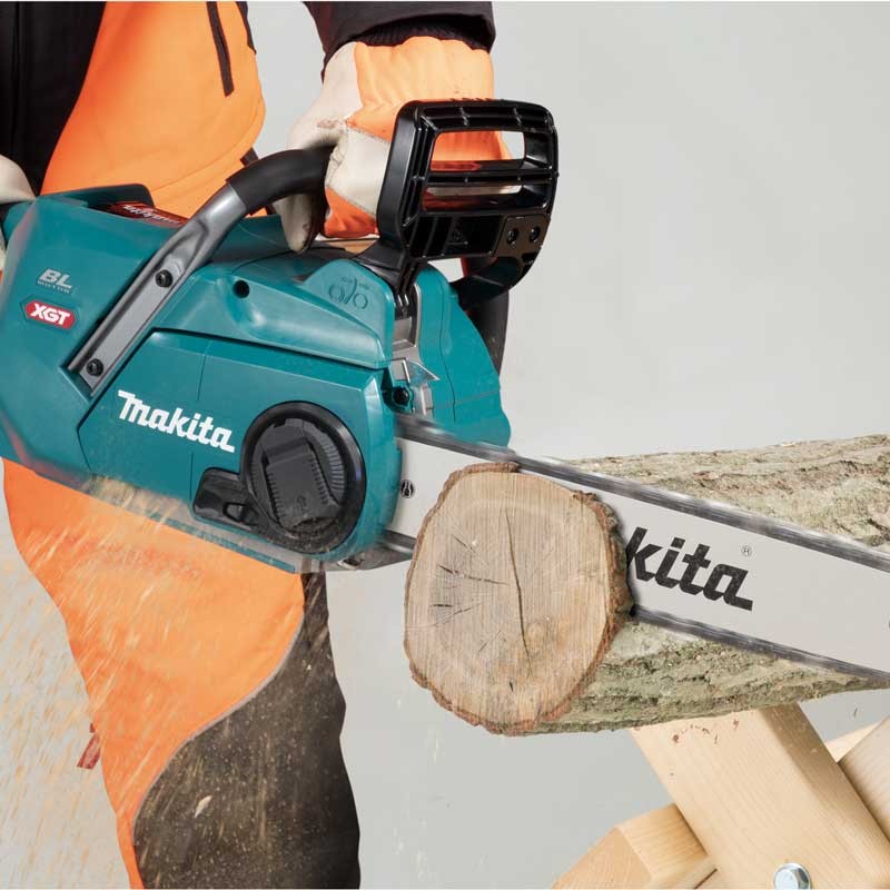 Makita UC016GZ 40V Max XGT Cordless Chain Saw 400mm - photo 2