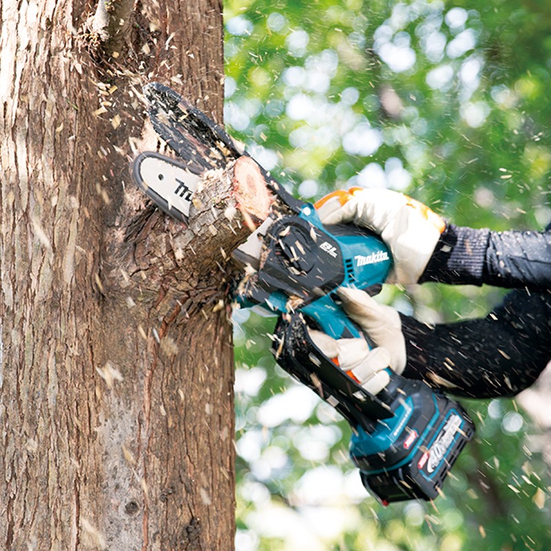 Makita UC029GZ 40V Max XGT Cordless Pruning Saw 150mm - photo 3