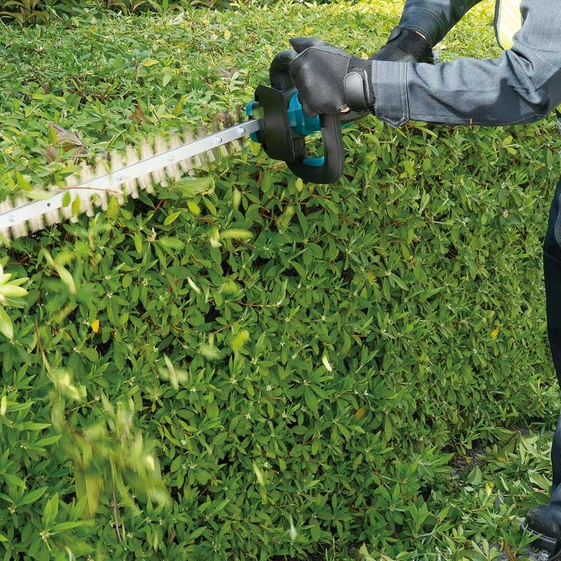 Makita UH020GZ 40V Hedge Trimmer 500mm - photo 2