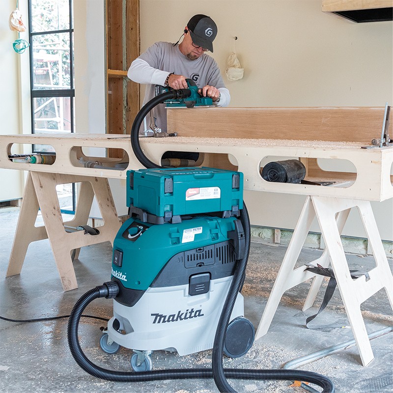 Makita VC4210L 42L Vacuum Cleaner (Wet 30L / Dry 34L) 240V - photo 2