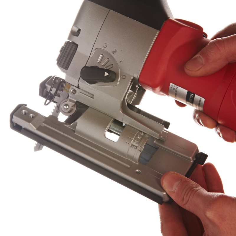 Milwaukee FSPE 110 X 710 W Body Grip Jigsaw - photo 4