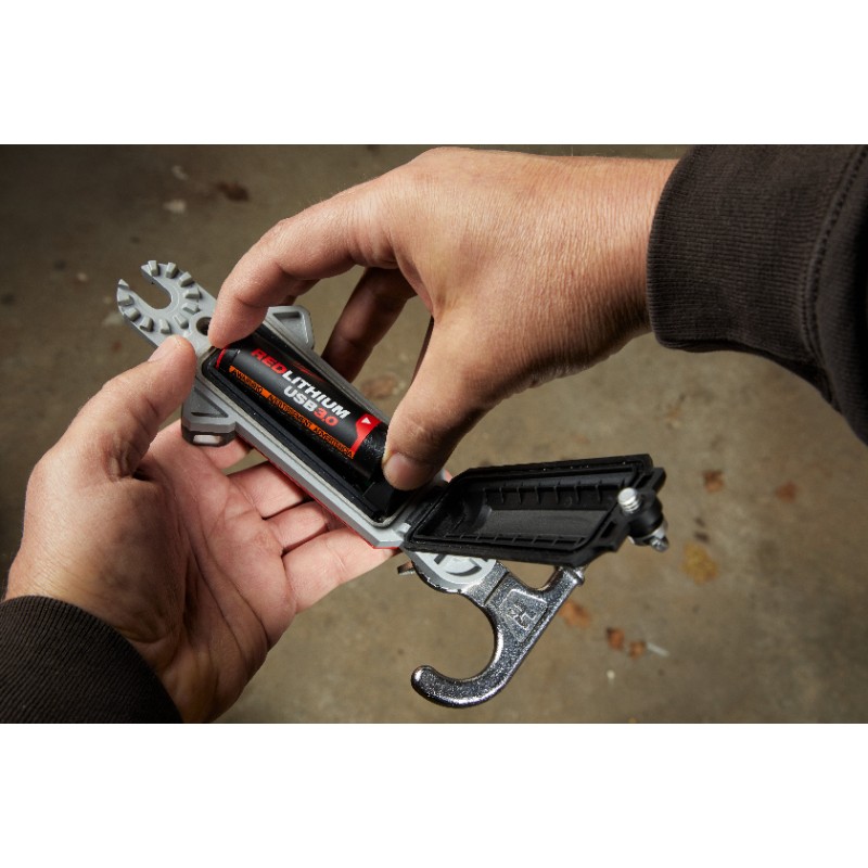 Milwaukee L4 B3 4V 3.0Ah REDLITHIUM USB Battery - photo 4