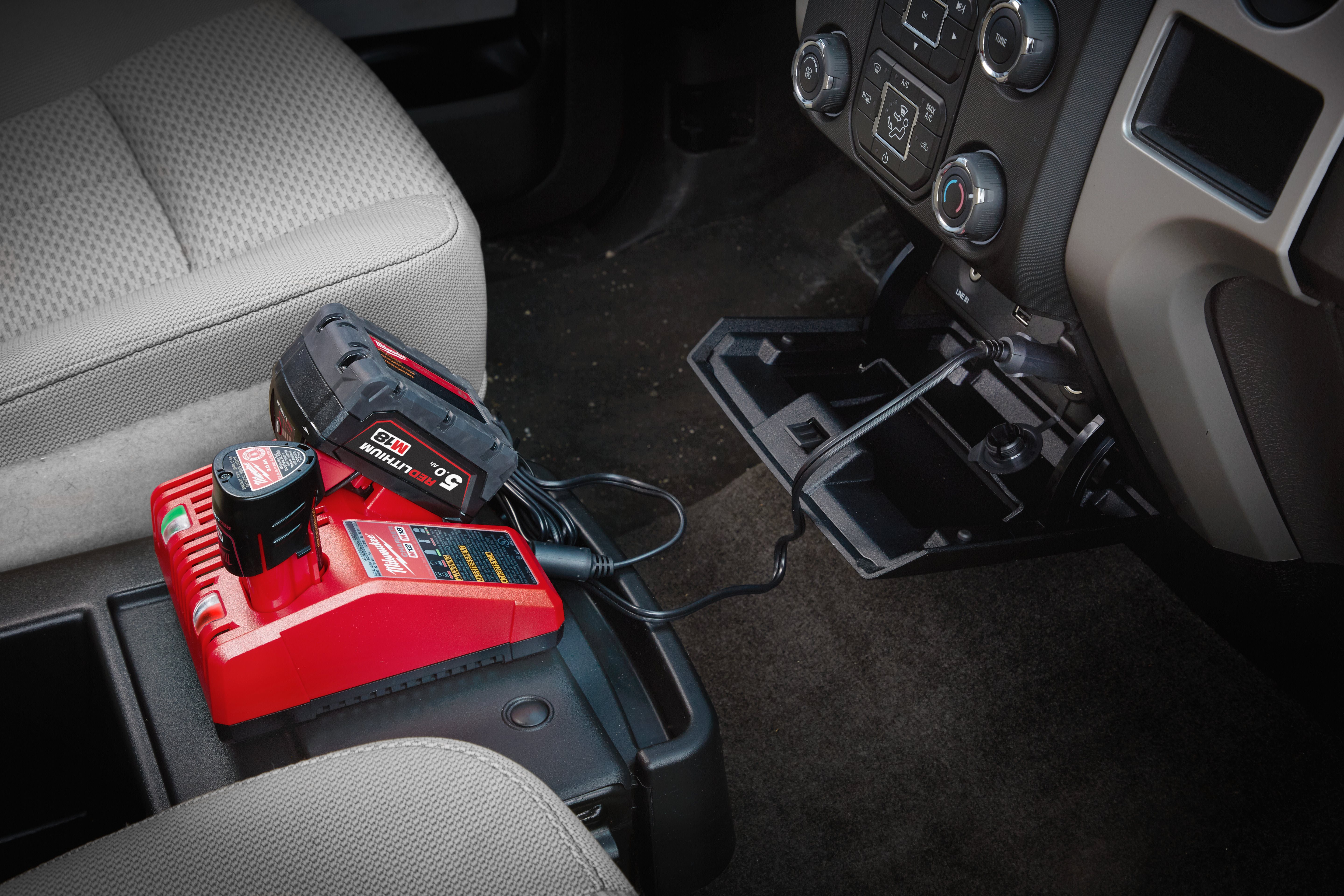 Milwaukee M12-18AC M12-18 Ac 12 Volt Car Charger - photo 4