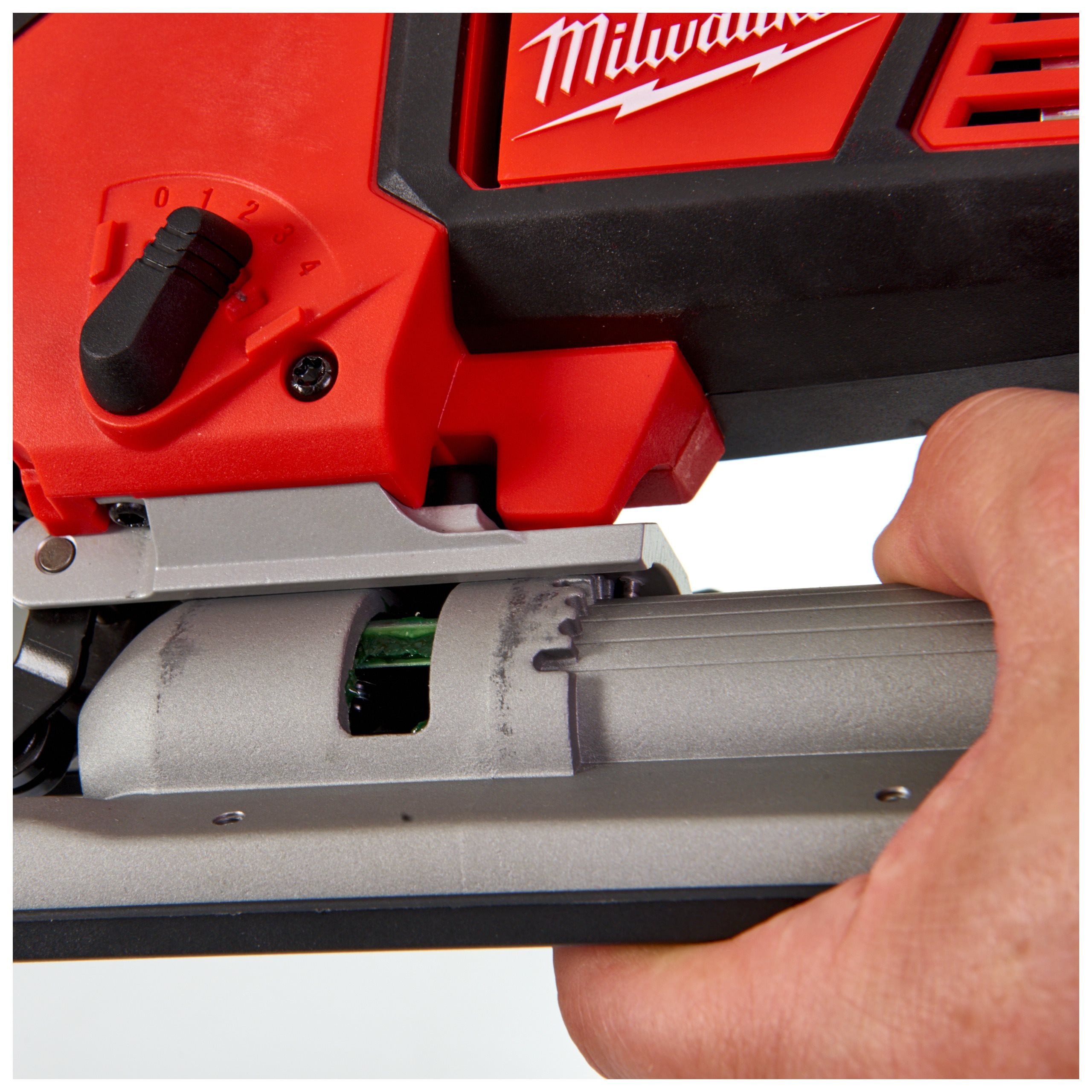 Milwaukee M18BJS-402C Bty. Jigsaw In2 - photo 4