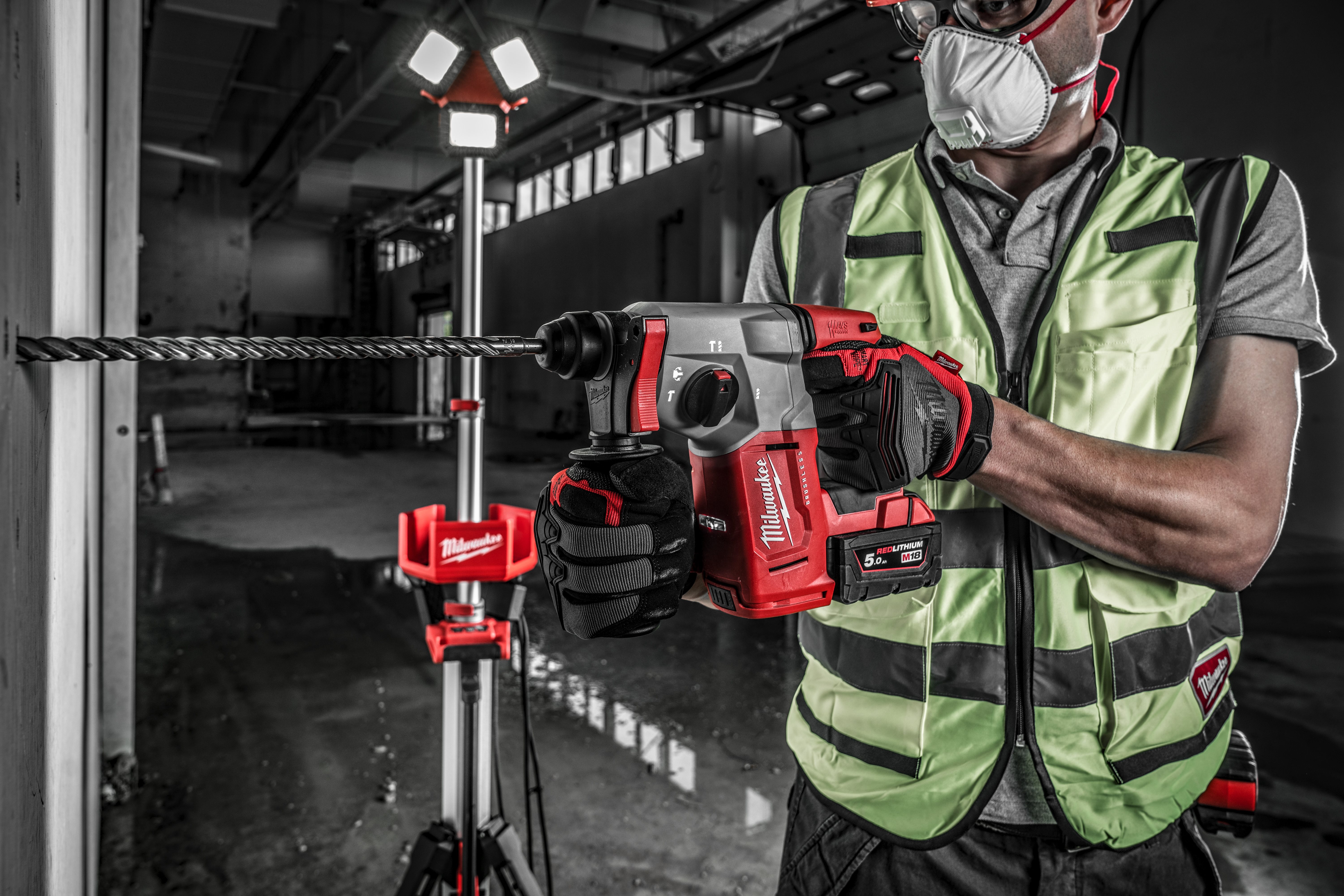 Milwaukee M18BLH-502X Brush. Sds+ 26mm Hammer In2 - photo 3