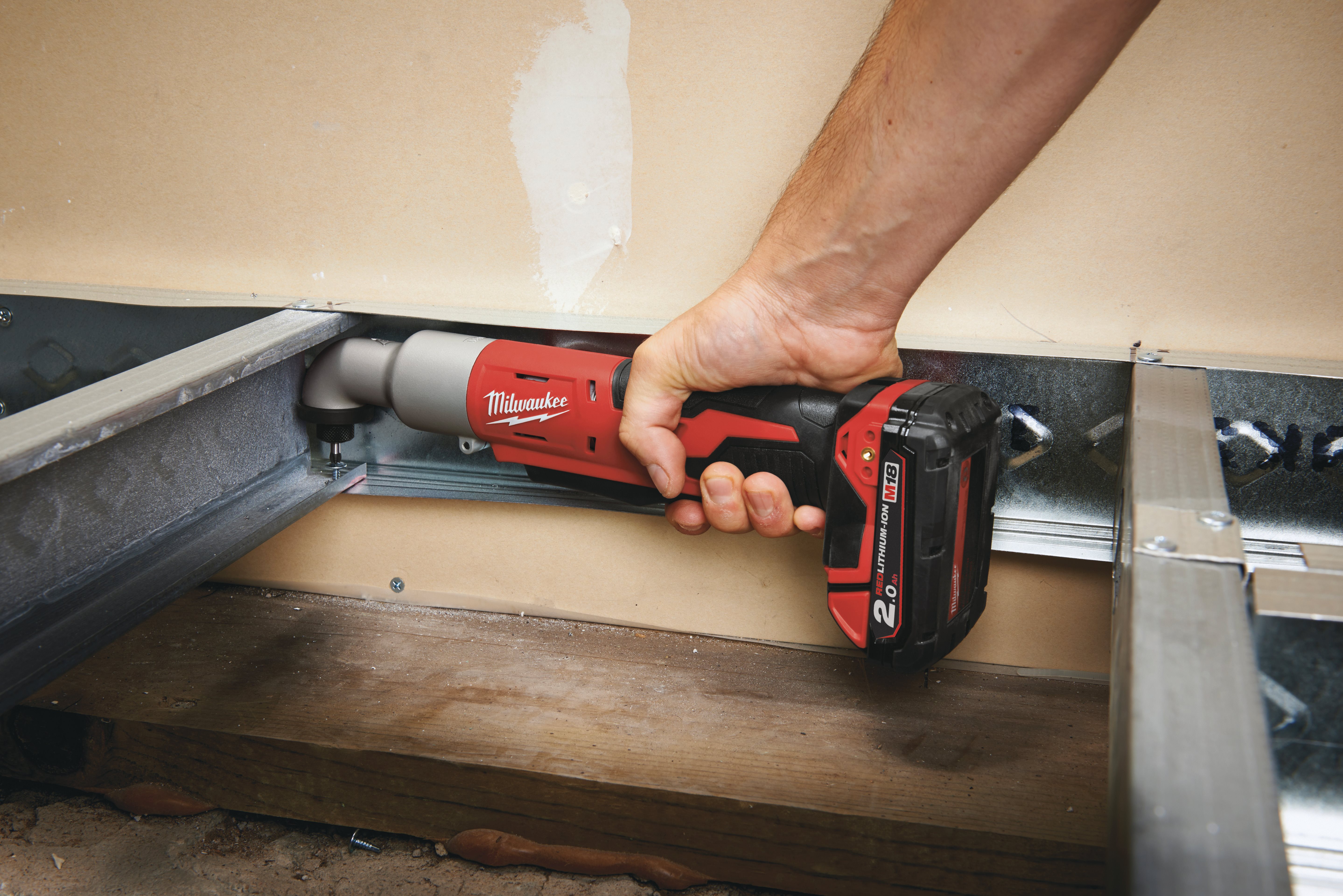 Milwaukee M18BRAID-0 Bty.impact Driver - photo 4