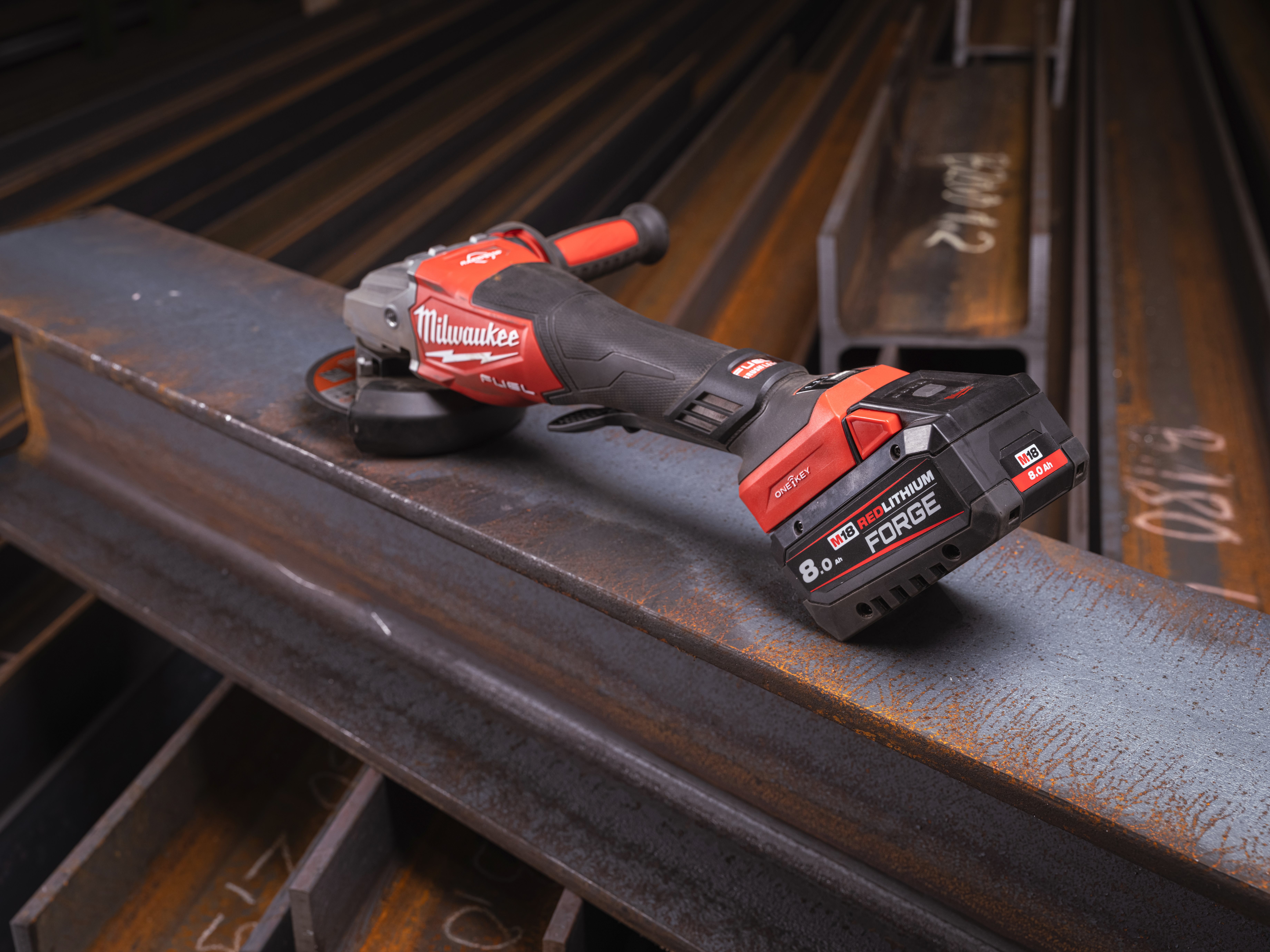 Milwaukee M18FHSAGO125VXPDB2-802X M18 High Performance 125mm Braking Grinder With Variable Speed & One-Key Gen 2 - Forge Batteries - photo 4