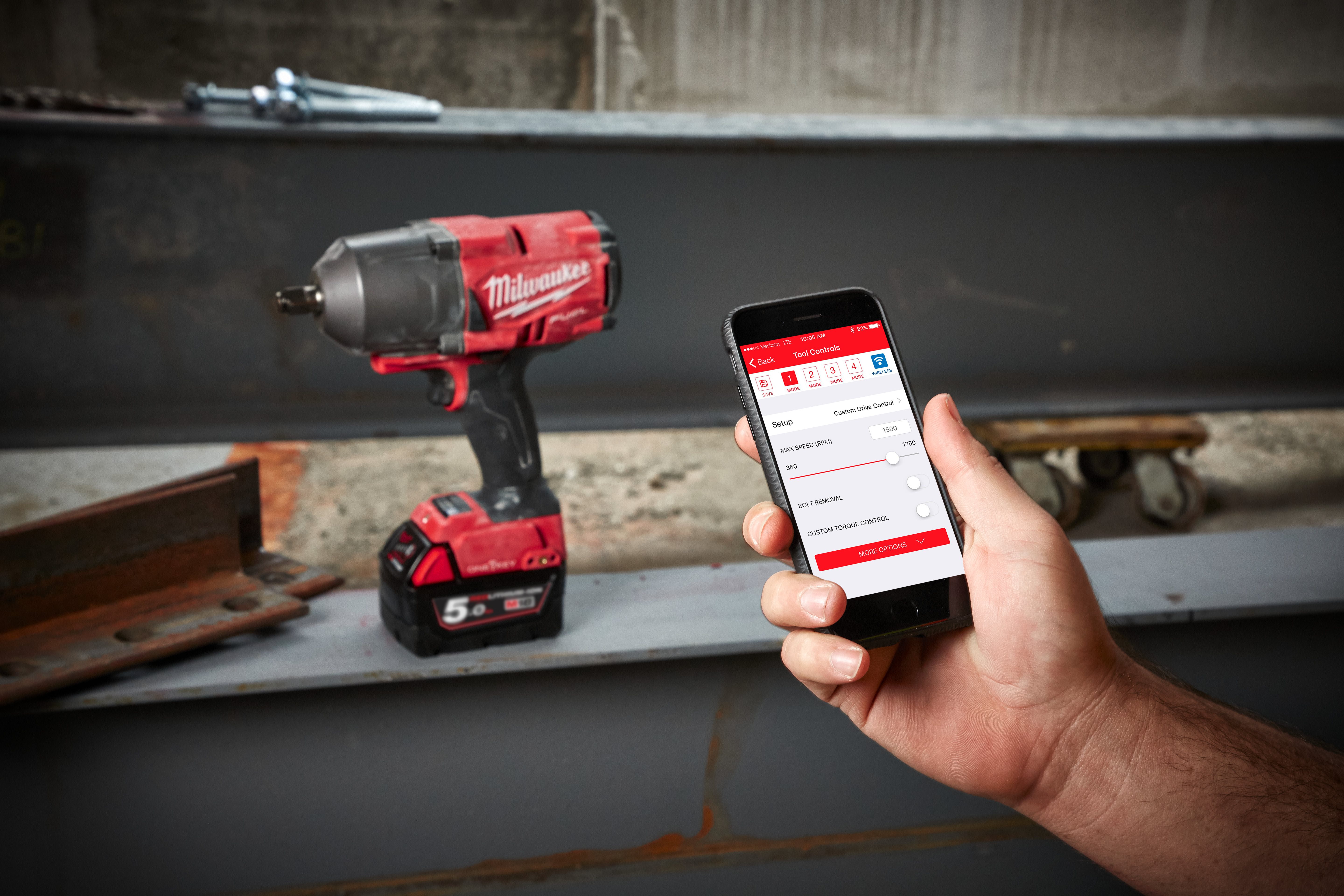 Milwaukee M18ONEFHIWP12-502X Impact Wrench In2 - photo 4