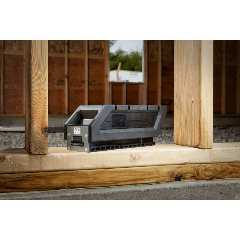 Milwaukee MXF CP203 72V 3.0Ah REDLITHIUM Compact Battery - photo 3