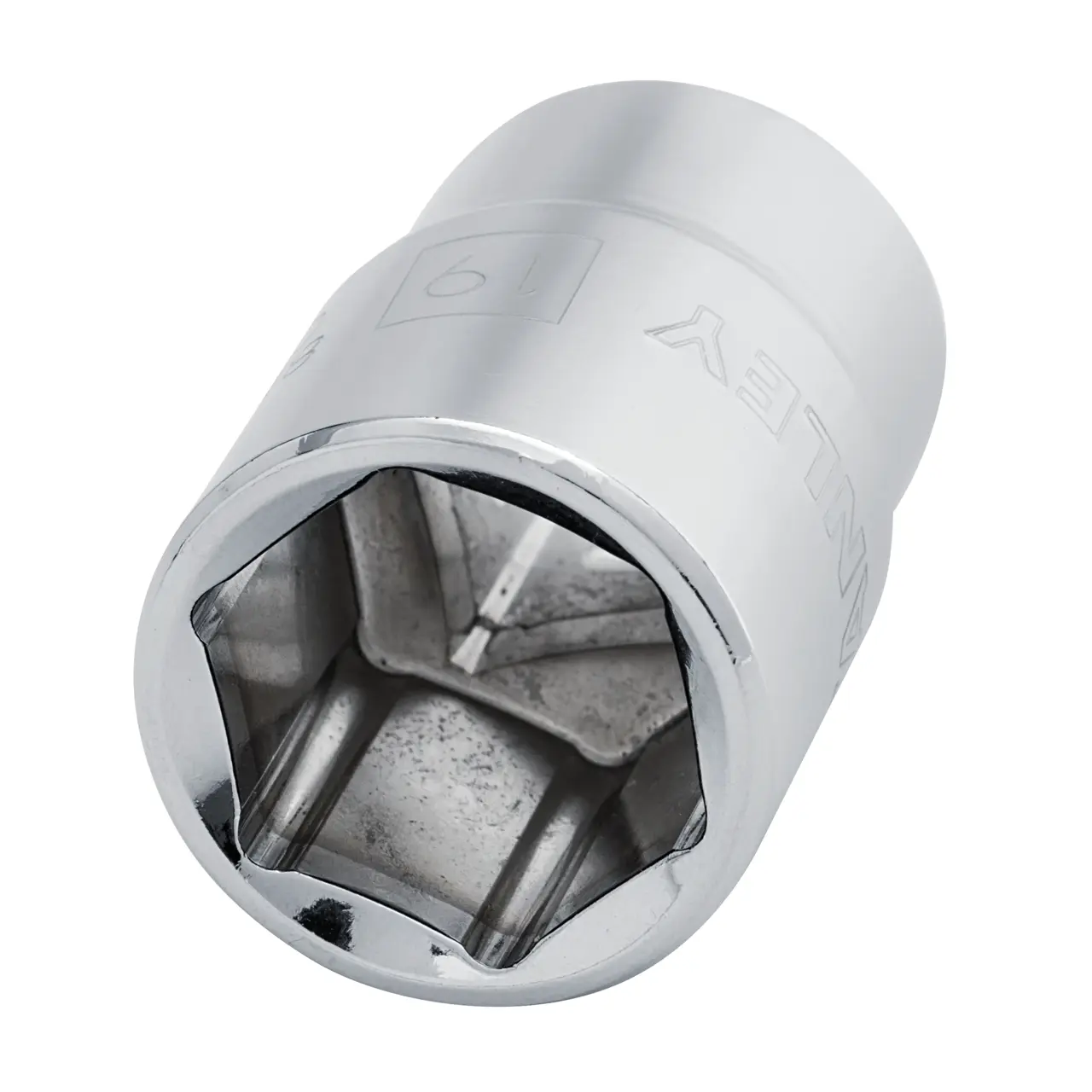 Stanley 1-88-741 Heavy-Duty 1/2" 6 Pt Standard Socket (Hex) 19mm - photo 3