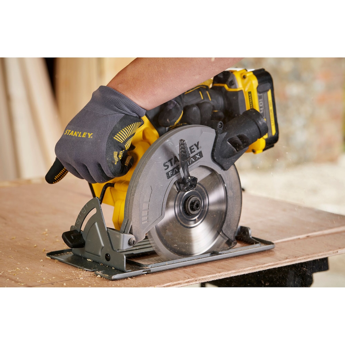 Stanley SCC500-B1 20V 165mm Circular Saw Bare - photo 6
