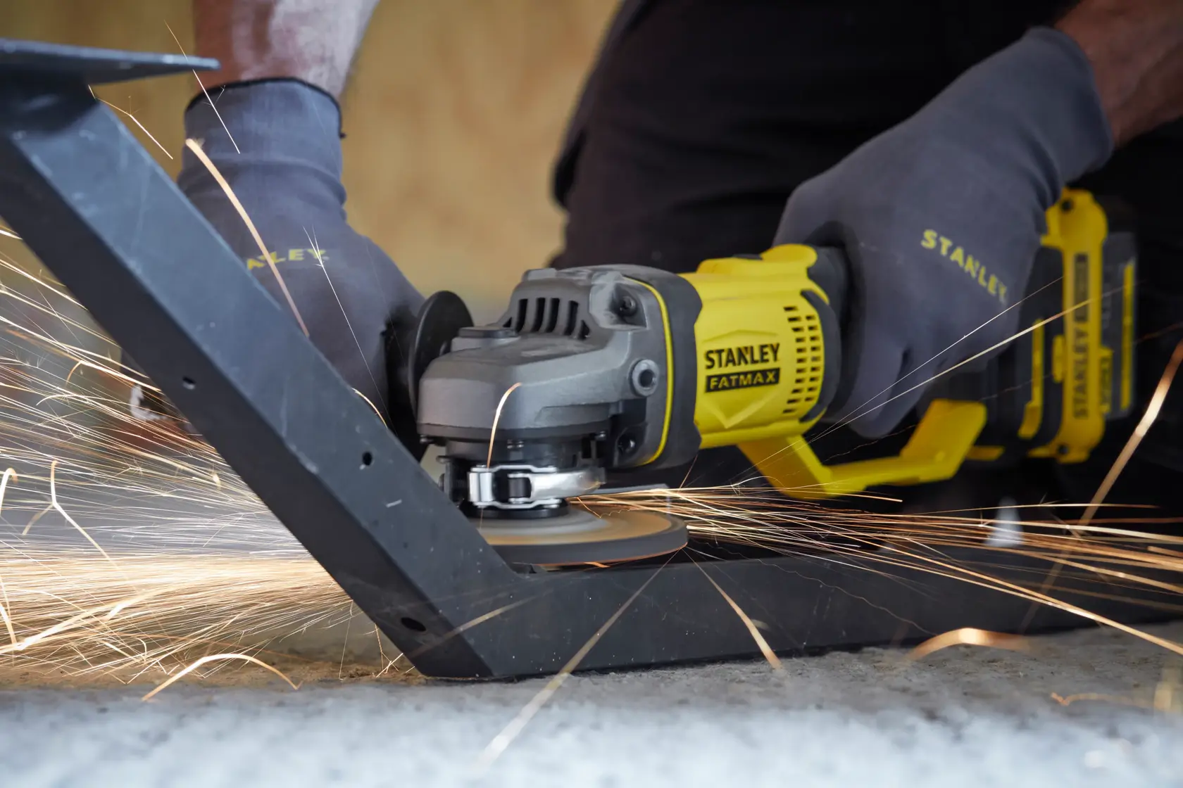 Stanley SCG400-B1 20V 100mm Grinder Bare - photo 3